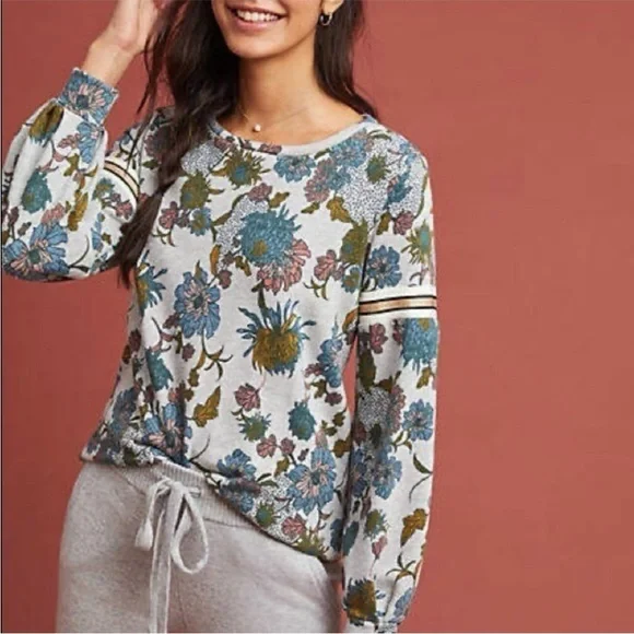 Anthropologie Dolan Left Coast Tagawa Gray
Floral Blouson Sleeve Sweatshirt - Picture 2 of 12